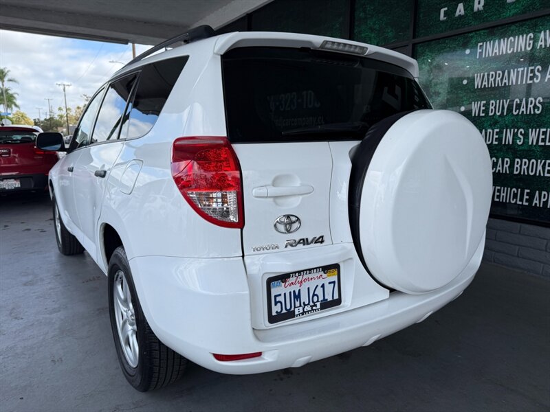 2006 Toyota RAV4 photo 6