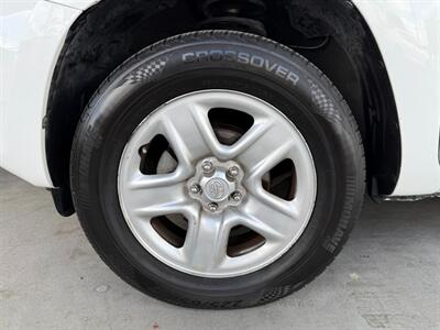 2006 Toyota RAV4   - Photo 34 - Orange, CA 92868