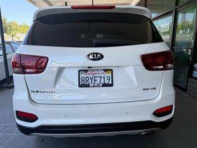 2020 Kia Sorento EX V6   - Photo 14 - Orange, CA 92868