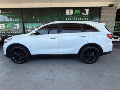 2020 Kia Sorento EX V6   - Photo 4 - Orange, CA 92868