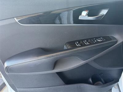 2020 Kia Sorento EX V6   - Photo 25 - Orange, CA 92868