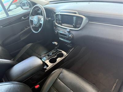 2020 Kia Sorento EX V6   - Photo 30 - Orange, CA 92868