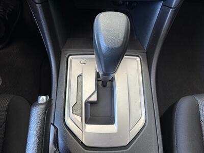 2017 Subaru Impreza 2.0i   - Photo 33 - Orange, CA 92868
