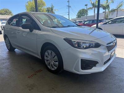 2017 Subaru Impreza 2.0i   - Photo 8 - Orange, CA 92868