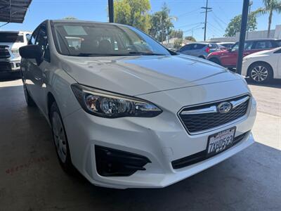 2017 Subaru Impreza 2.0i   - Photo 9 - Orange, CA 92868