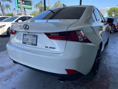 2015 Lexus IS 250   - Photo 10 - Orange, CA 92868