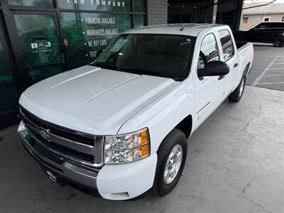 2009 Chevrolet Silverado 1500 LT   - Photo 2 - Orange, CA 92868