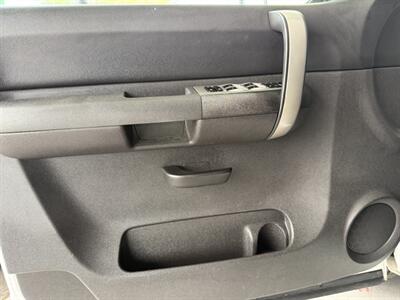 2009 Chevrolet Silverado 1500 LT   - Photo 24 - Orange, CA 92868