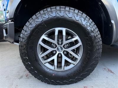 2018 Ford F-150 Raptor   - Photo 43 - Orange, CA 92868