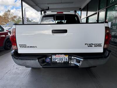 2008 Toyota Tacoma PreRunner V6 - Photo 14 - Orange, CA 92868