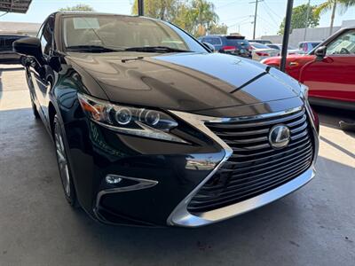 2016 Lexus ES 350   - Photo 9 - Orange, CA 92868