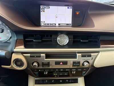 2016 Lexus ES 350   - Photo 33 - Orange, CA 92868
