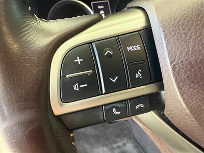2016 Lexus ES 350   - Photo 20 - Orange, CA 92868