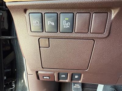 2016 Lexus ES 350   - Photo 39 - Orange, CA 92868