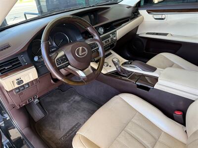 2016 Lexus ES 350   - Photo 15 - Orange, CA 92868