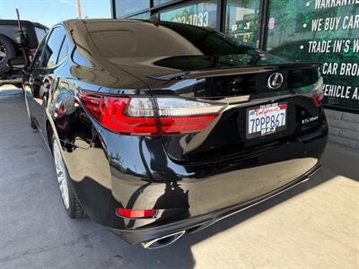 2016 Lexus ES 350   - Photo 7 - Orange, CA 92868