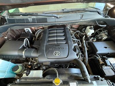 2017 Toyota Tundra SR5   - Photo 32 - Orange, CA 92868
