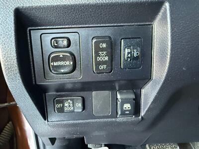 2017 Toyota Tundra SR5   - Photo 21 - Orange, CA 92868