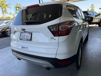 2017 Ford Escape SE - Photo 11 - Orange, CA 92868