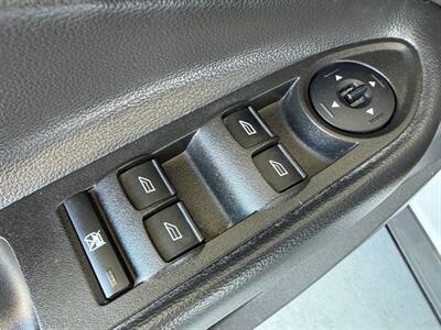 2017 Ford Escape SE - Photo 24 - Orange, CA 92868