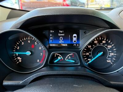 2017 Ford Escape SE - Photo 29 - Orange, CA 92868