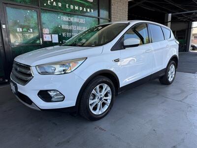 2017 Ford Escape SE - Photo 1 - Orange, CA 92868