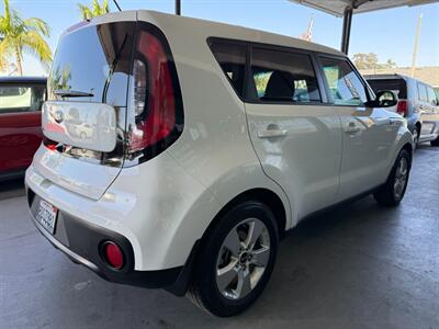 2018 Kia Soul   - Photo 9 - Orange, CA 92868