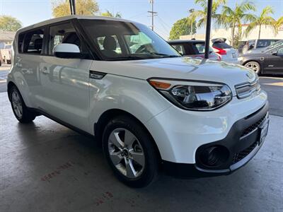 2018 Kia Soul   - Photo 7 - Orange, CA 92868
