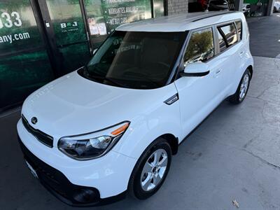 2018 Kia Soul   - Photo 2 - Orange, CA 92868