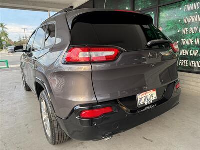 2018 Jeep Cherokee Latitude   - Photo 7 - Orange, CA 92868