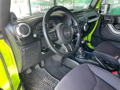 2013 Jeep Wrangler Rubicon   - Photo 18 - Orange, CA 92868