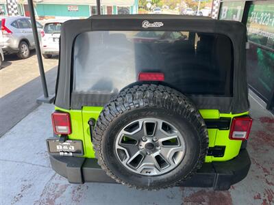 2013 Jeep Wrangler Rubicon   - Photo 14 - Orange, CA 92868