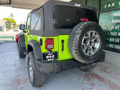 2013 Jeep Wrangler Rubicon   - Photo 6 - Orange, CA 92868