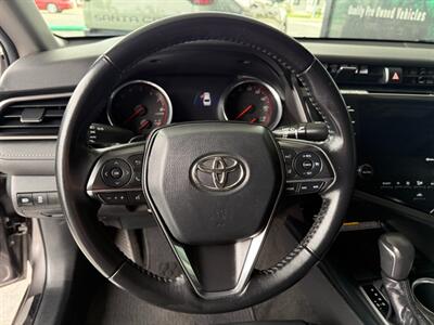 2019 Toyota Camry XSE   - Photo 19 - Orange, CA 92868