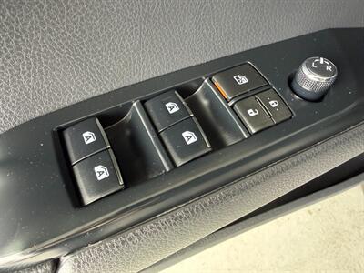 2019 Toyota Camry XSE   - Photo 23 - Orange, CA 92868