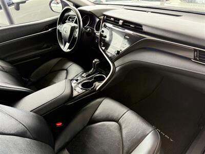 2019 Toyota Camry XSE   - Photo 26 - Orange, CA 92868