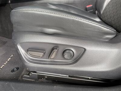 2019 Toyota Camry XSE   - Photo 18 - Orange, CA 92868
