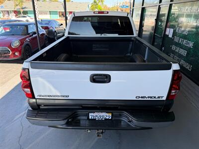 2004 Chevrolet Silverado 2500HD LS   - Photo 15 - Orange, CA 92868
