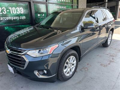 2019 Chevrolet Traverse LT Cloth   - Photo 2 - Orange, CA 92868