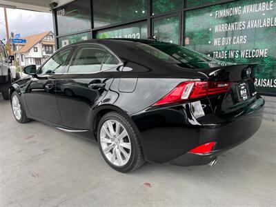 2016 Lexus IS 200t   - Photo 6 - Orange, CA 92868