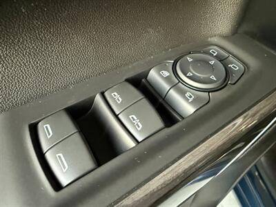2021 Chevrolet Silverado 1500 LTZ   - Photo 24 - Orange, CA 92868