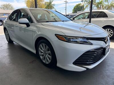 2019 Toyota Camry LE - Photo 7 - Orange, CA 92868