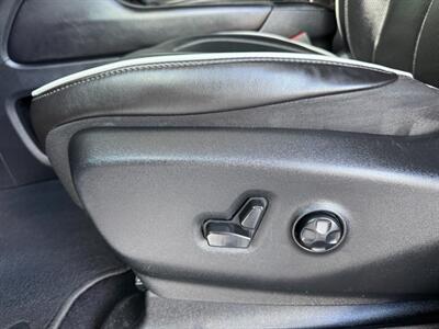 2021 Chrysler Pacifica Hybrid Limited   - Photo 18 - Orange, CA 92868