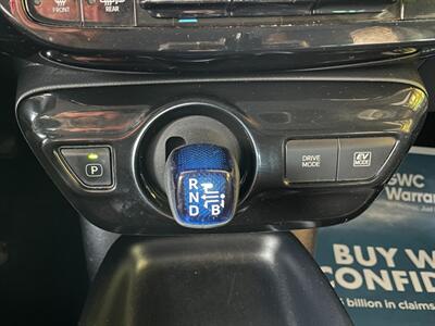 2017 Toyota Prius Two   - Photo 31 - Orange, CA 92868