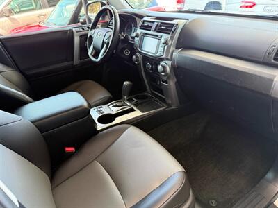 2018 Toyota 4Runner SR5 Premium - Photo 26 - Orange, CA 92868