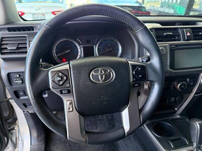 2018 Toyota 4Runner SR5 Premium - Photo 19 - Orange, CA 92868