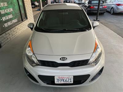 2014 Kia Rio 5-Door LX   - Photo 13 - Orange, CA 92868