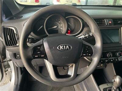 2014 Kia Rio 5-Door LX   - Photo 19 - Orange, CA 92868