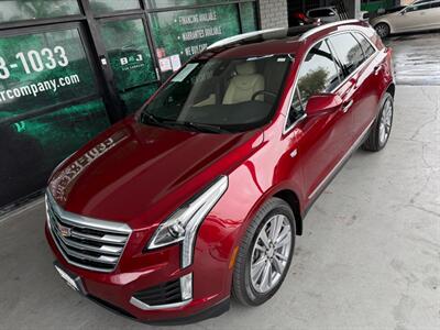 2018 Cadillac XT5 Luxury   - Photo 2 - Orange, CA 92868