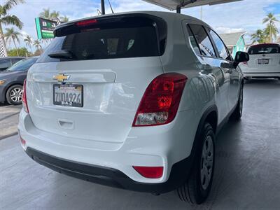 2017 Chevrolet Trax LS   - Photo 10 - Orange, CA 92868